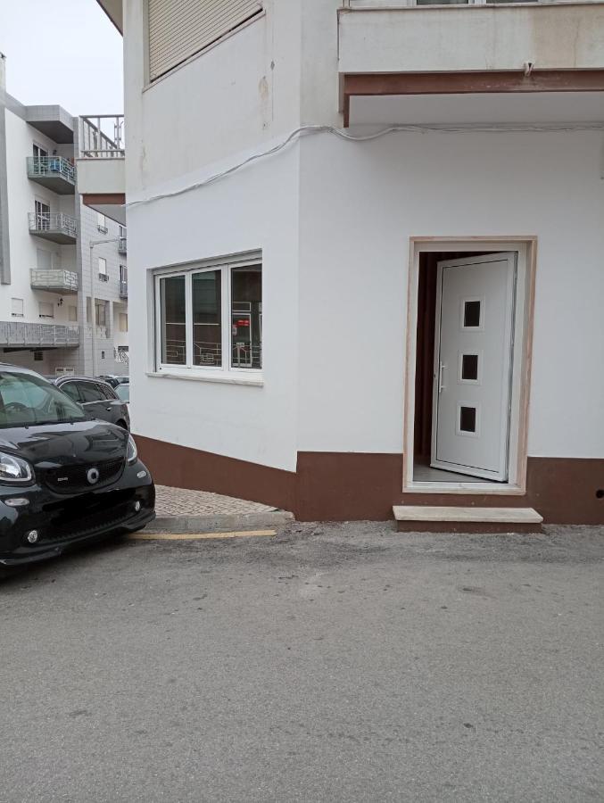 Apartamento T2 Salva-Vidas Nazaré Exterior foto
